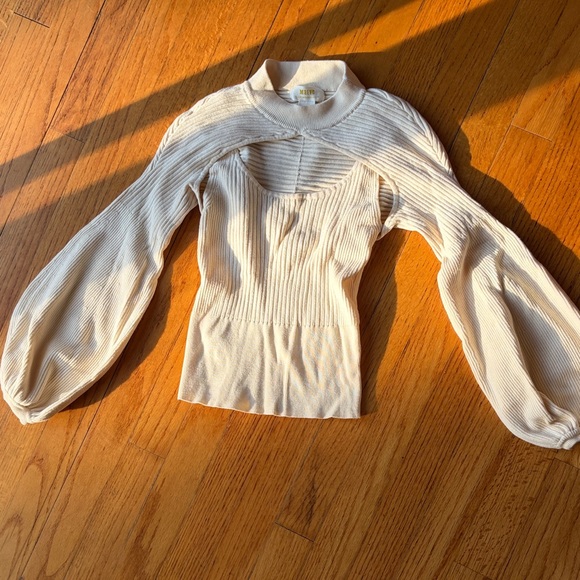 Anthropologie Tops - Anthropologie Cream Puff Sleeve Blouse